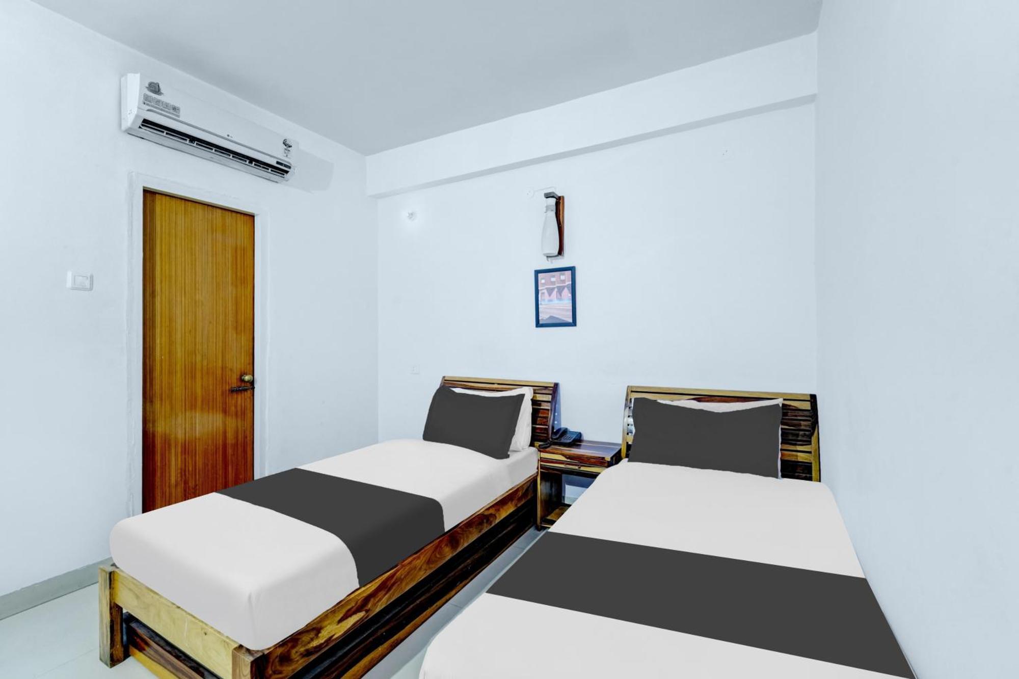 Hotel Collection O Rajendra Path Near Railway Station Patna  Zewnętrze zdjęcie