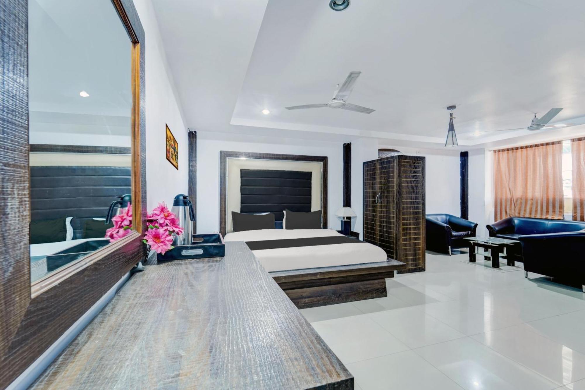 Hotel Collection O Rajendra Path Near Railway Station Patna  Zewnętrze zdjęcie